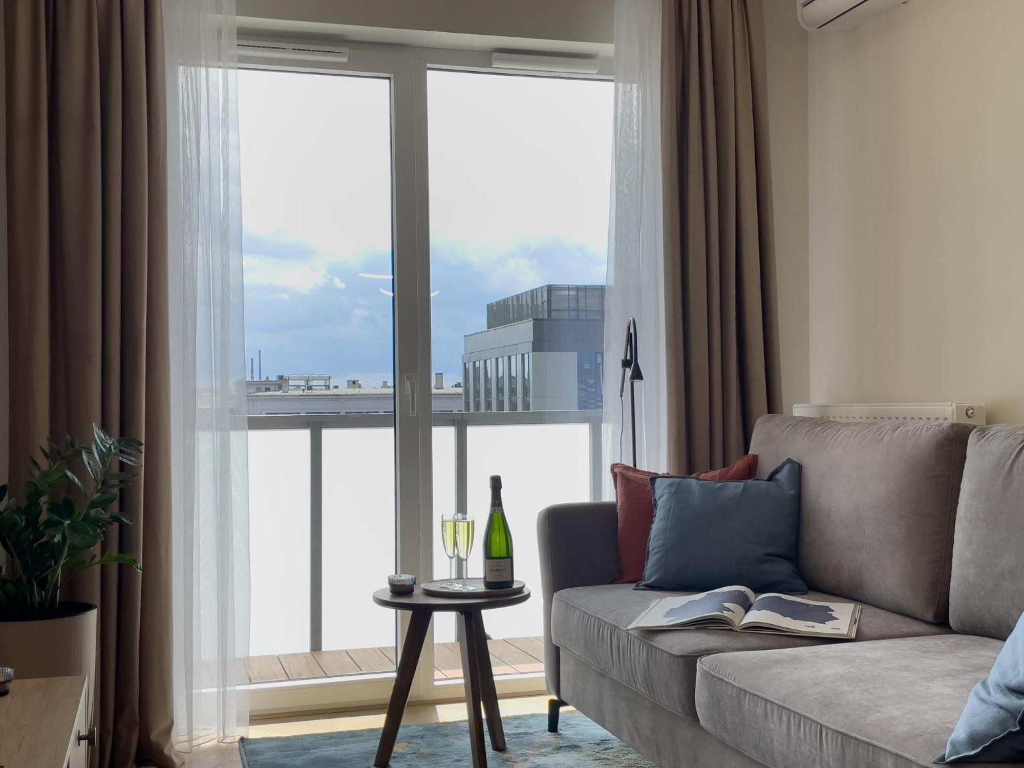 Urban Global Premium, 5th Floor No 03, Free Garage, Self Check-in * Katovice